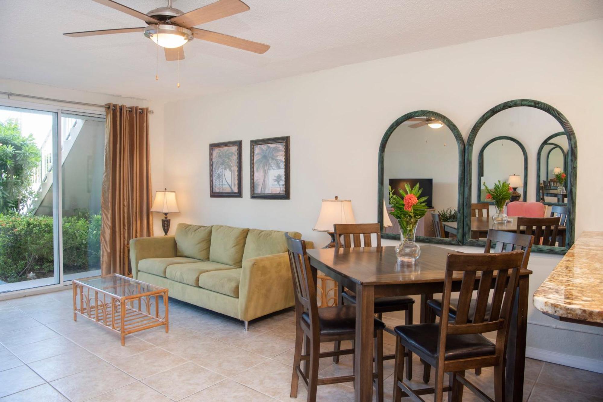 Beach Living At Island Pine Villas George Town Exterior photo